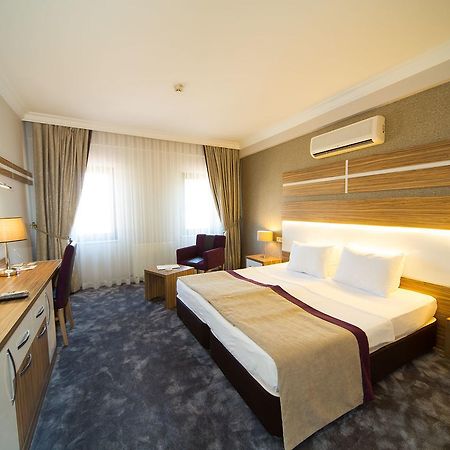 Spilos Hotel Μανίσα Εξωτερικό φωτογραφία