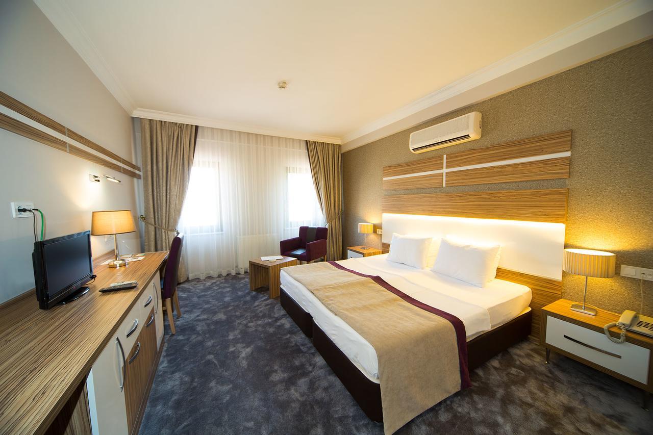 Spilos Hotel Μανίσα Εξωτερικό φωτογραφία