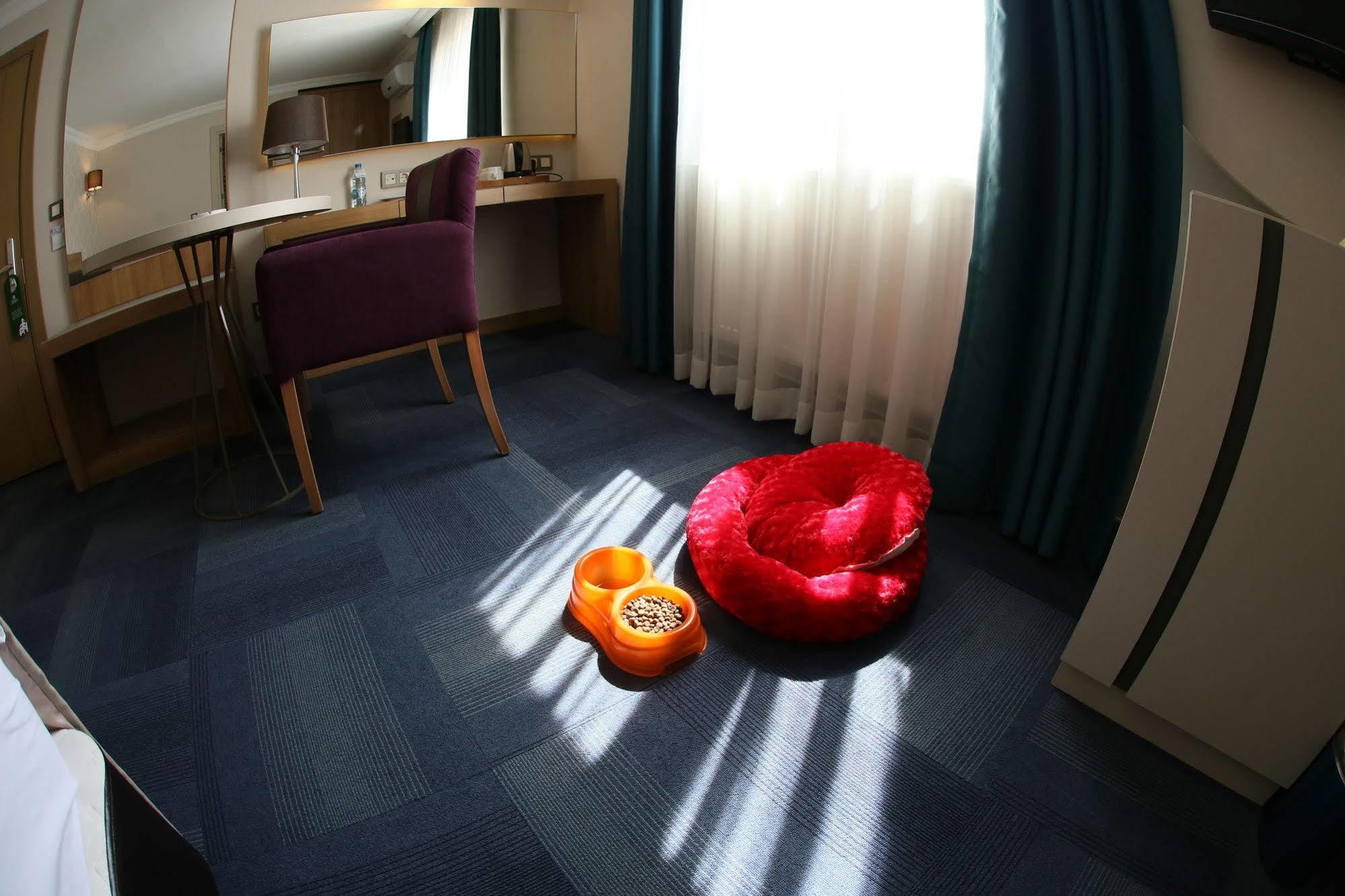 Spilos Hotel Μανίσα Εξωτερικό φωτογραφία