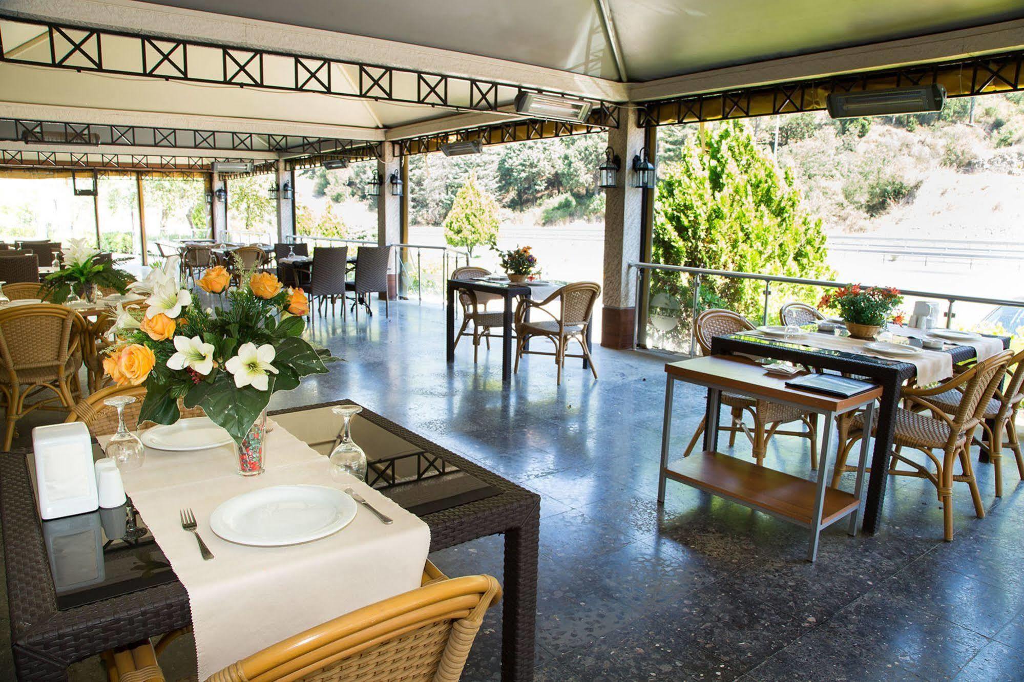 Spilos Hotel Μανίσα Εξωτερικό φωτογραφία