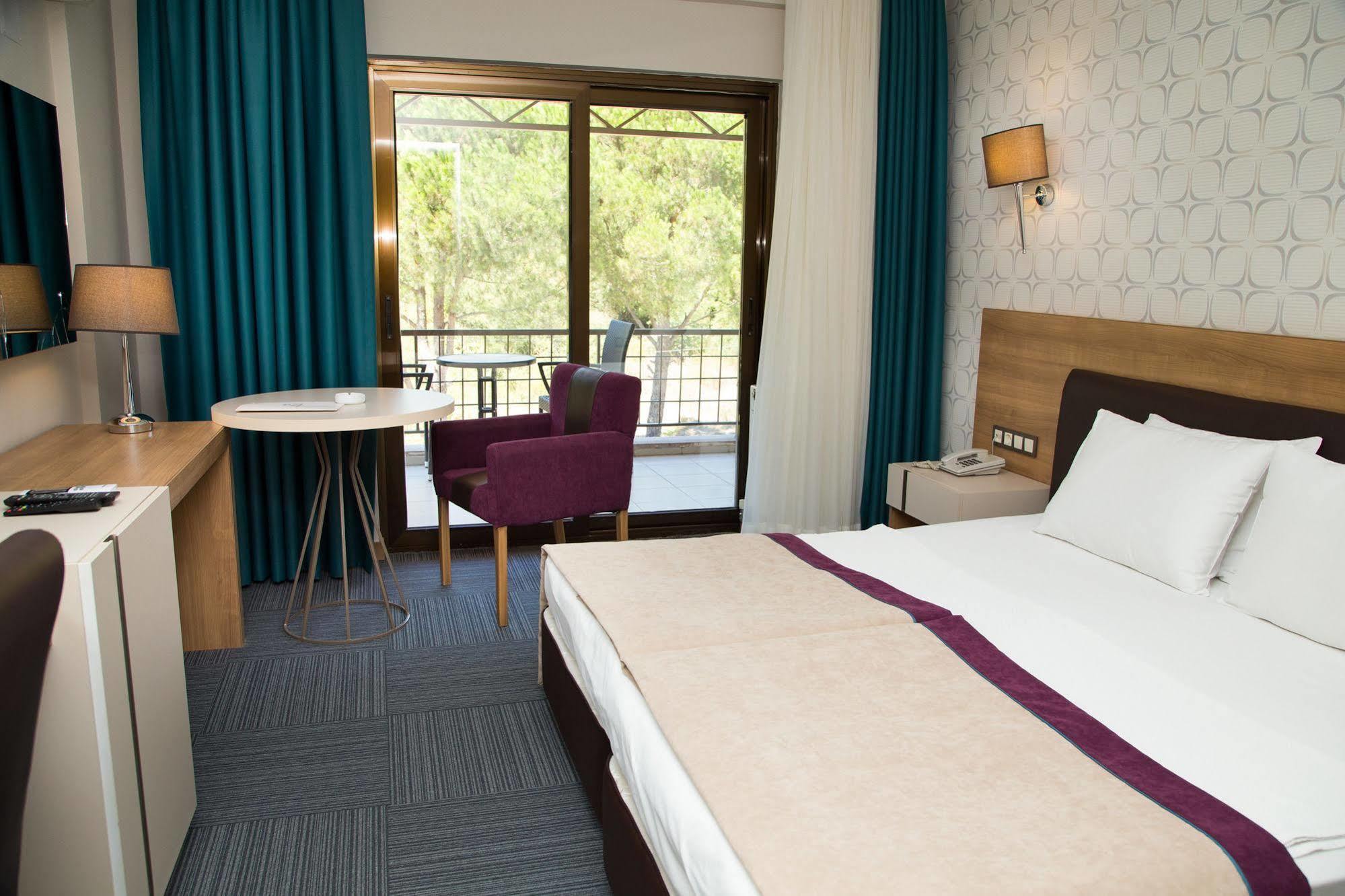 Spilos Hotel Μανίσα Εξωτερικό φωτογραφία
